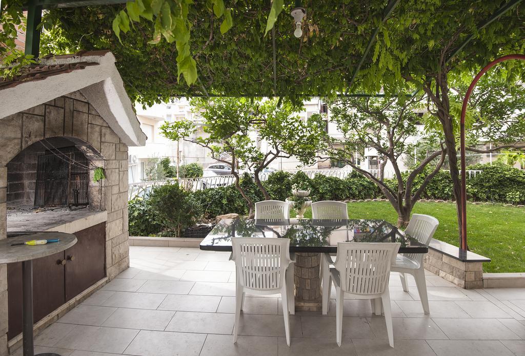 Appartamento con 3 Camere da Letto e Terrazza